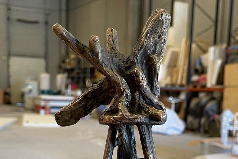 [s/t] (2021). Bronce a la cera perdida, 16 x 7 x 7 cm