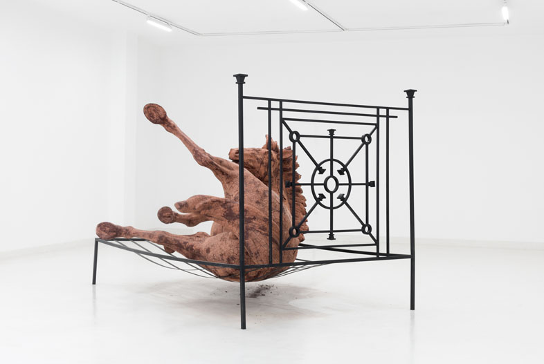 Horse (2019). Clay, iron, and expanded polystyrene, 300 x 200 x 100 cm